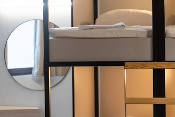 Athens Hawks Urban Double Bed