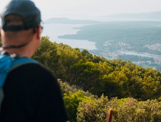 Experienced Hike Guide
