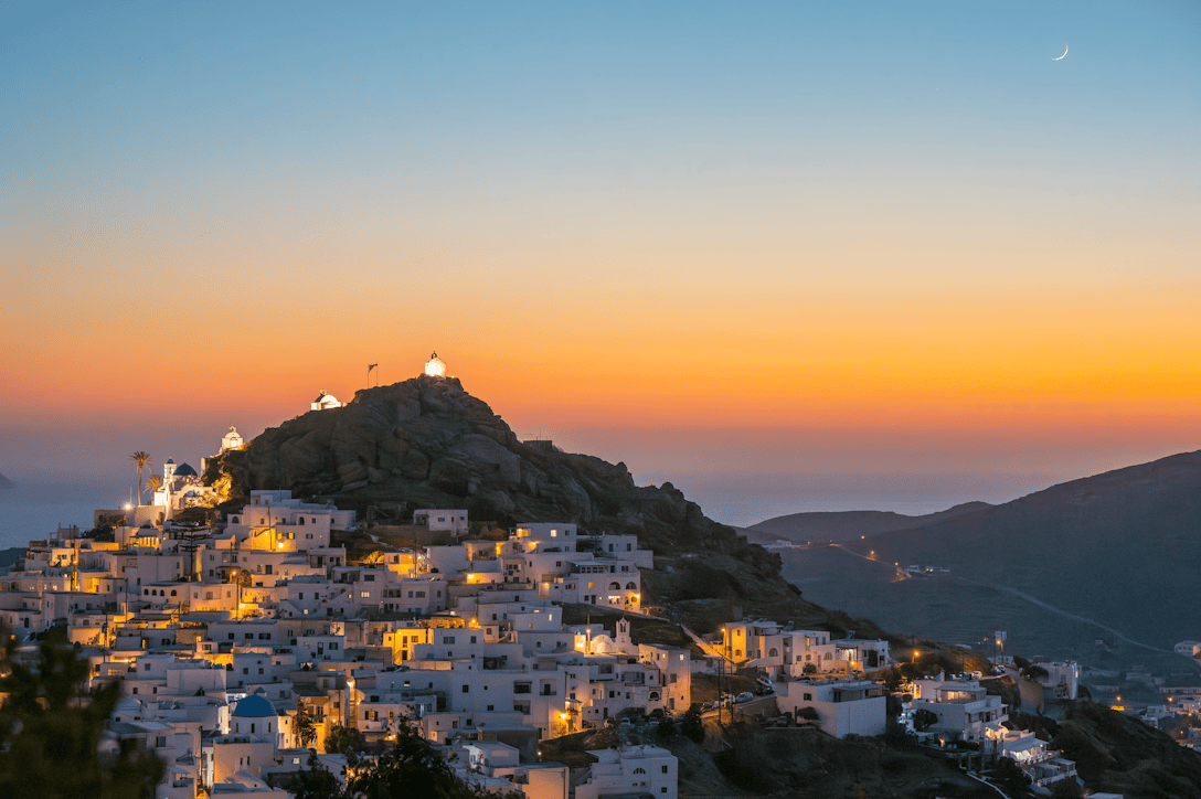 Your Guide to The Party Playground of Ios!