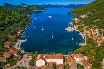 The 10 Best Islands in Croatia 7