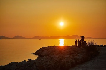 The Ultimate Guide to Corfu 12