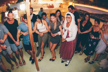 traditional_greek_dancing_9834837142