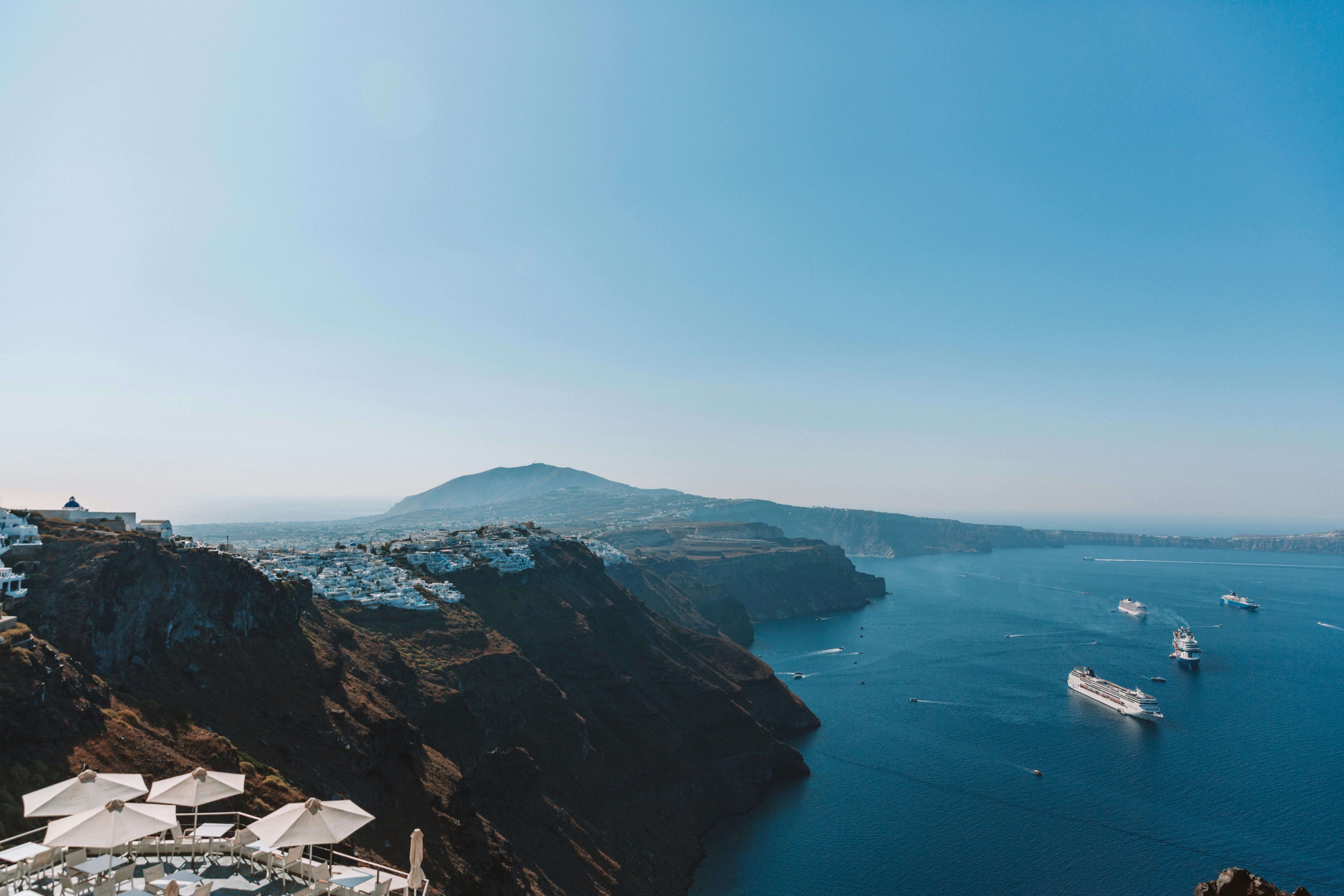 The Best Hikes in Santorini